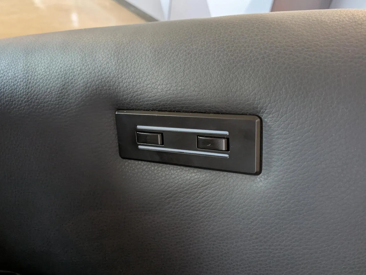 WK Wohnen Relaxsessel|Sessel WK687 Bosso 7321 Leder Dino Schwarz mit motorischen Funktionen