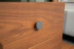 Rolf Benz Kommoden & Sideboards|Sideboard 914 Holzfurnier Farblos Lackiert Nussbaum Amerikanisch Gestell Stahl Lackiert