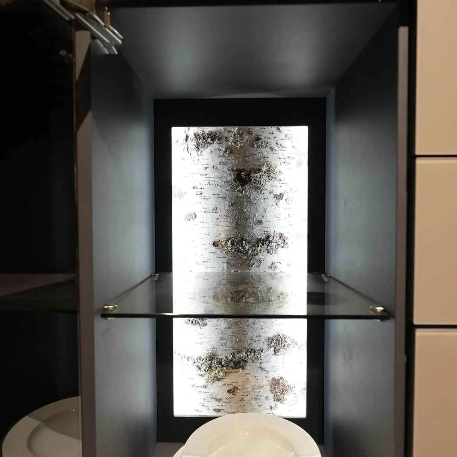 Hartmann Kommoden & Sideboards|Sideboard Alva Kernbirke Massiv Harmaa Mit Vitrinen Beleuchtung Kufen 3110W 1191 Schwarz