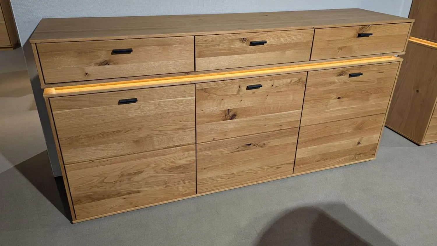 MCA Furniture Kommoden & Sideboards|Sideboard Como Wildeiche Geölt Teilmassiv mit LED-Beleuchtung