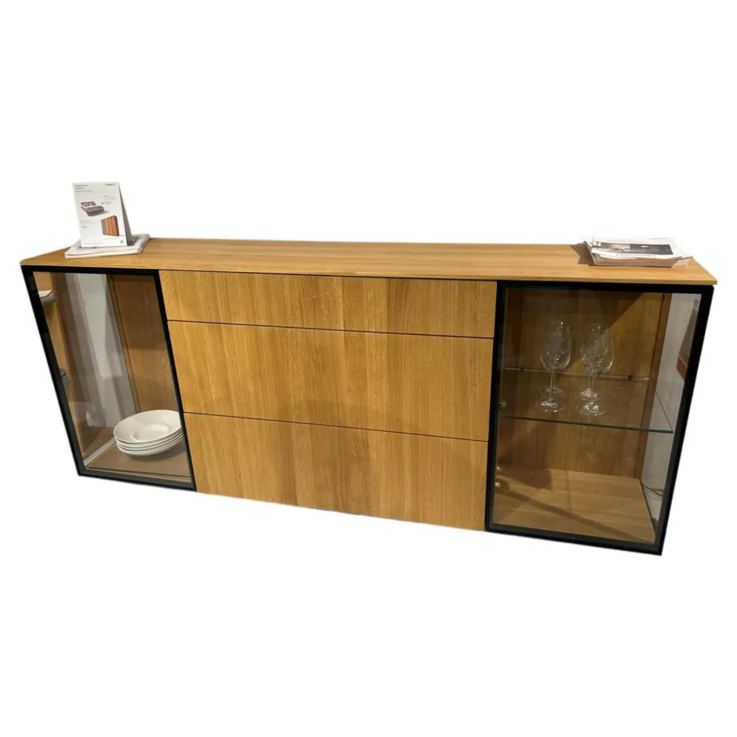 Team 7 Kommoden & Sideboards|Sideboard Filigno Eiche Naturöl Klarglas Spotfarbe Schwarz Matt