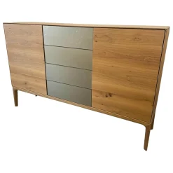 Scholtissek Kommoden & Sideboards|Sideboard Fira Knorrige Eiche Puro Geölt Glas MO 137 Platin Glänzend Grau