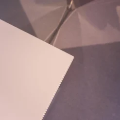 Christine Kröncke Kommoden & Sideboards|Sideboard GAP 23LI Lack Pearl Matt Sockel Spiegelschichtstoff Chrom Glänzen mit Spiegel