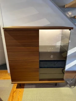 Walter Knoll Kommoden & Sideboards|Sideboard Highboard The Farns Nussbaum Tür Rechts Glas mit Lichtpaket