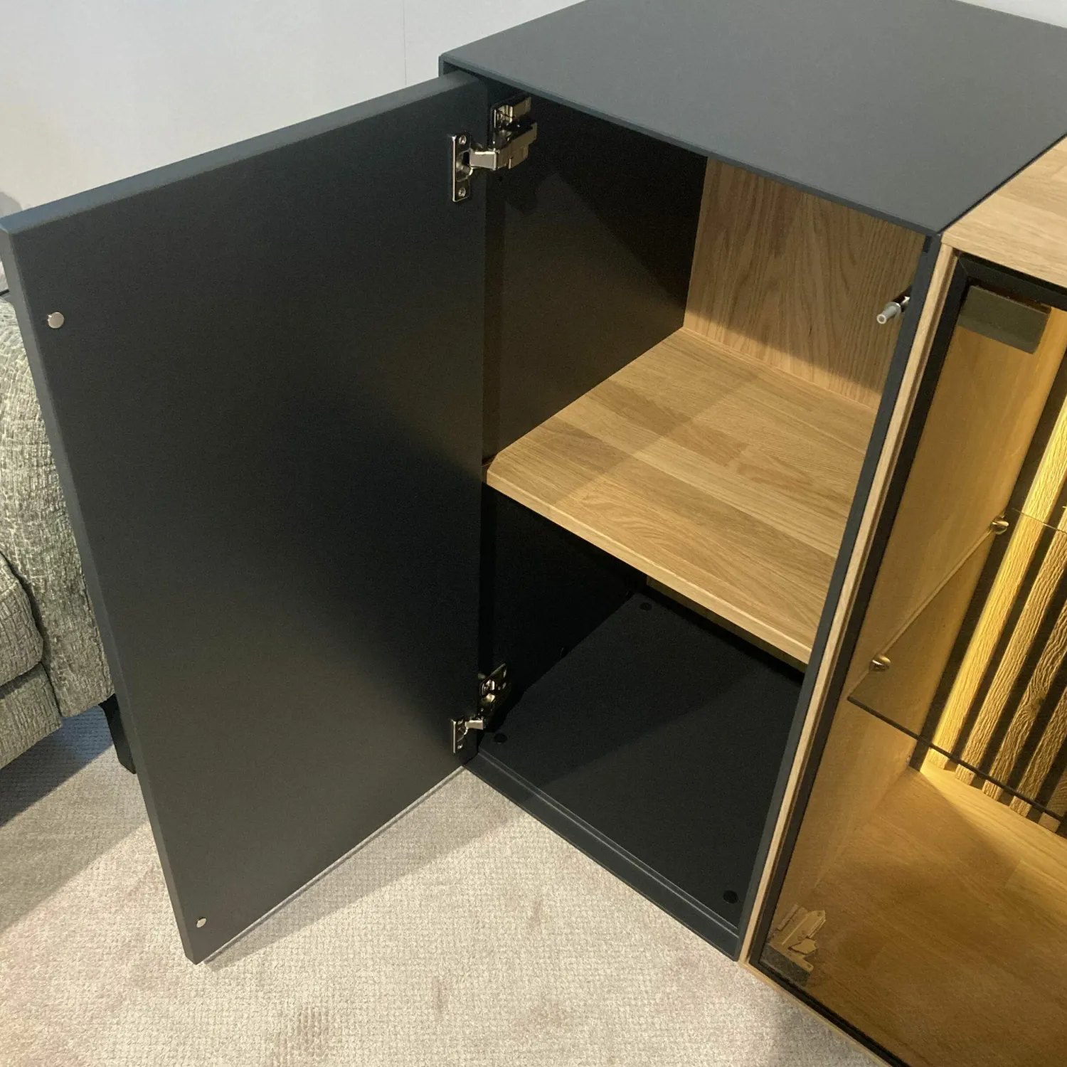 Hartmann Kommoden & Sideboards|Sideboard Hilke Massives Birkenholz Anthrazit mit Applikationen aus Kerneiche Natur