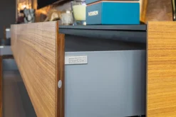 Interlübke Kommoden & Sideboards|Sideboard Just Cube Bold Nussbaum Canela Geölt E76 Abdeckplatte Mattglas