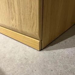 Rietberger Möbelwerke Kommoden & Sideboards|Sideboard Kiana 66174 Eiche Massiv 2206 Sand Mit Wandboard Und Beleuchtung