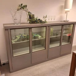 Form Exclusiv Kommoden & Sideboards|Sideboard Madison 4-türig Korpus Eiche Grau Gebeizt Türen Glas Mit Beleuchtung