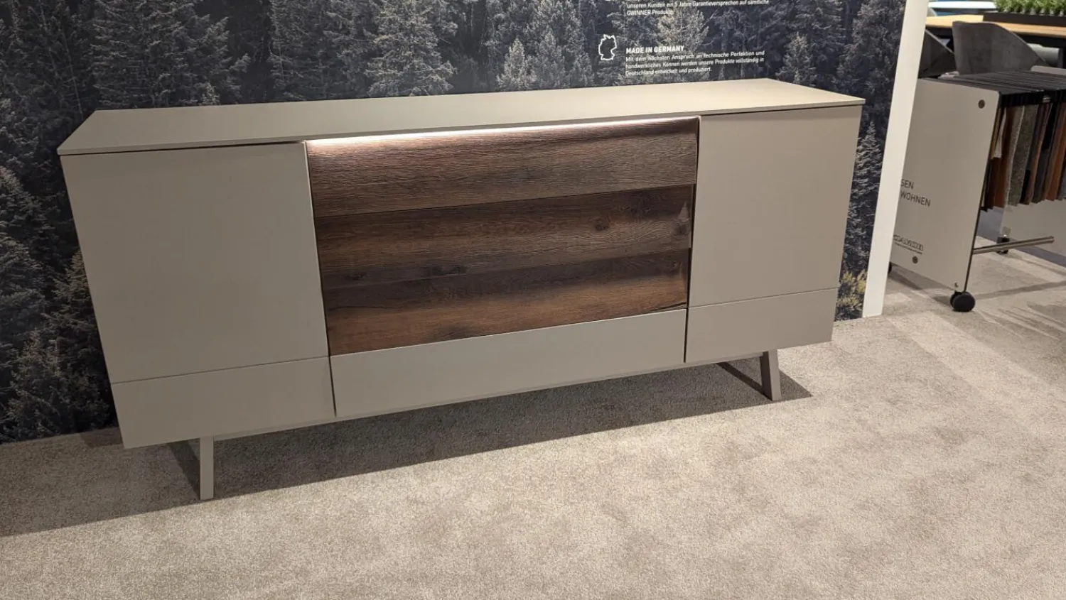 Gwinner Kommoden & Sideboards|Sideboard Missano Lack Seidenmatt Fango Grau Akzente Balkeneiche Struktur Terra Mit LED Beleuchtung
