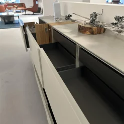 Hülsta Kommoden & Sideboards|Sideboard Neo Lack Seidengrau Akzent Natureiche Mit Offenem Glasfach