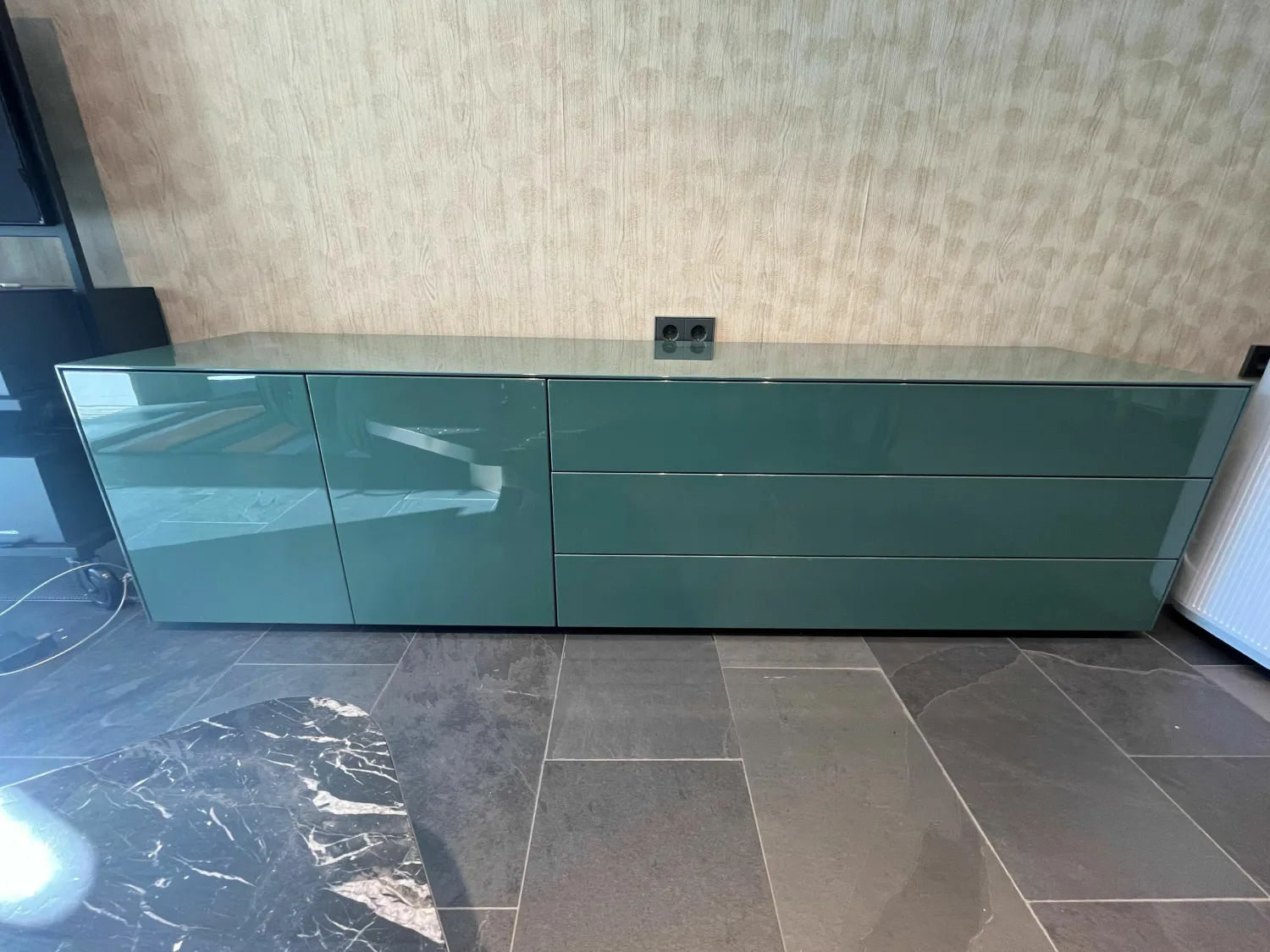 Piure Kommoden & Sideboards|Sideboard Nex Side Hochglanzlack Innen Mattlack Farbe Sage