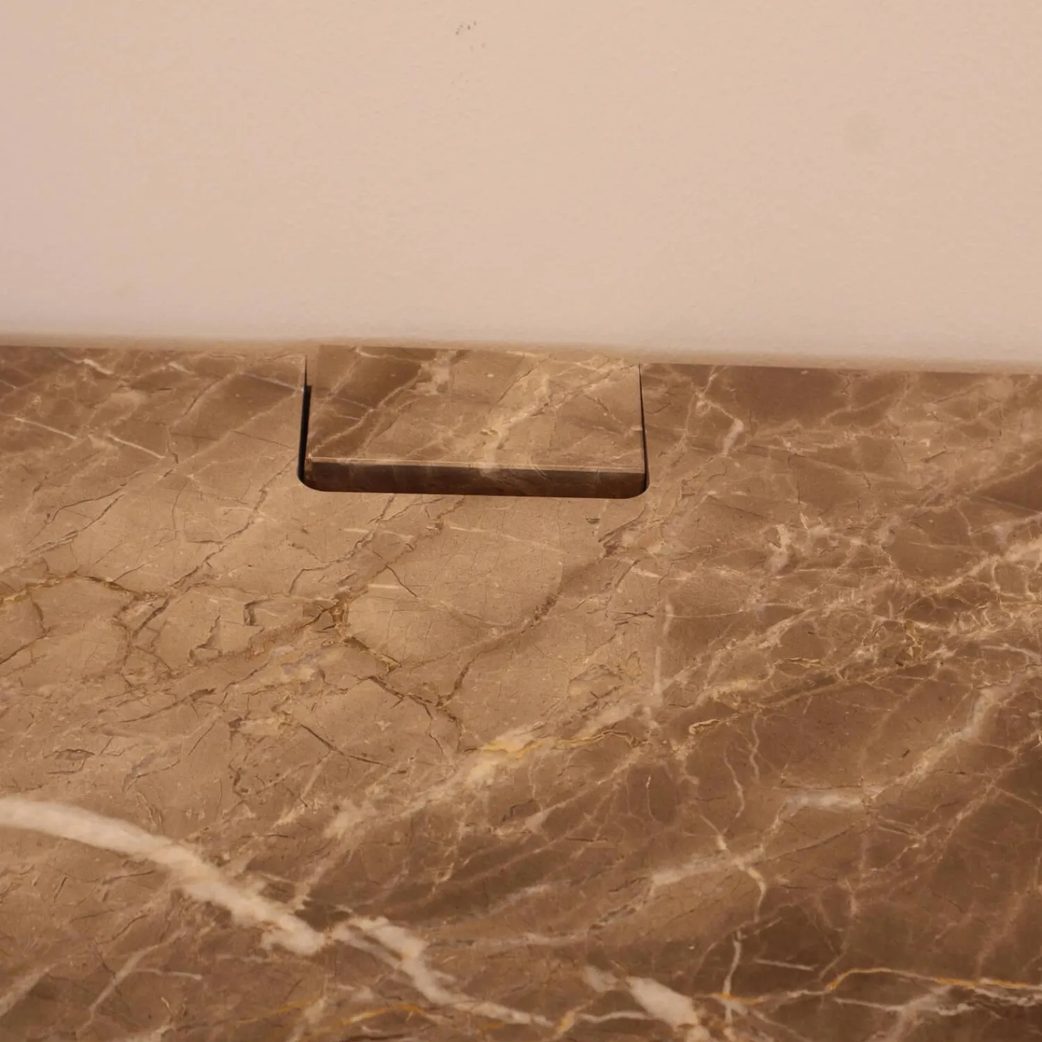 Molteni & C Kommoden & Sideboards|Sideboard Password Evolution Abdeckplatte Marmorplatte Orientgrau Korpus Melamin Batik Schiefergrau Gestell Zinnfarbig