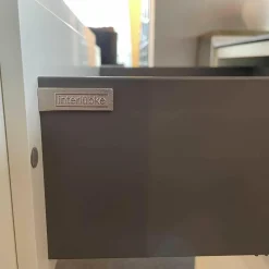 Interlübke Kommoden & Sideboards|Sideboard Raumteiler Jorel Lack Kristallweiß Abdeckplatte Eiche Dunkel