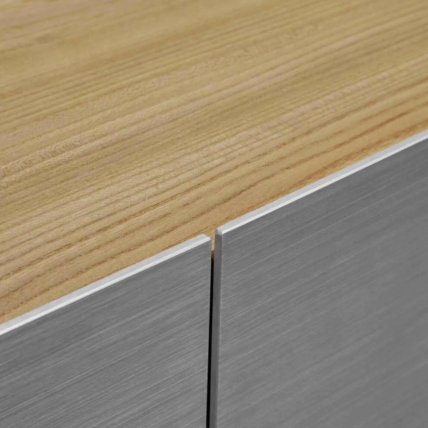 Zoom by Mobimex Kommoden & Sideboards|Sideboard Tix 3 Ulme Aluminium Gebürstet Eloxiert 3-Türig