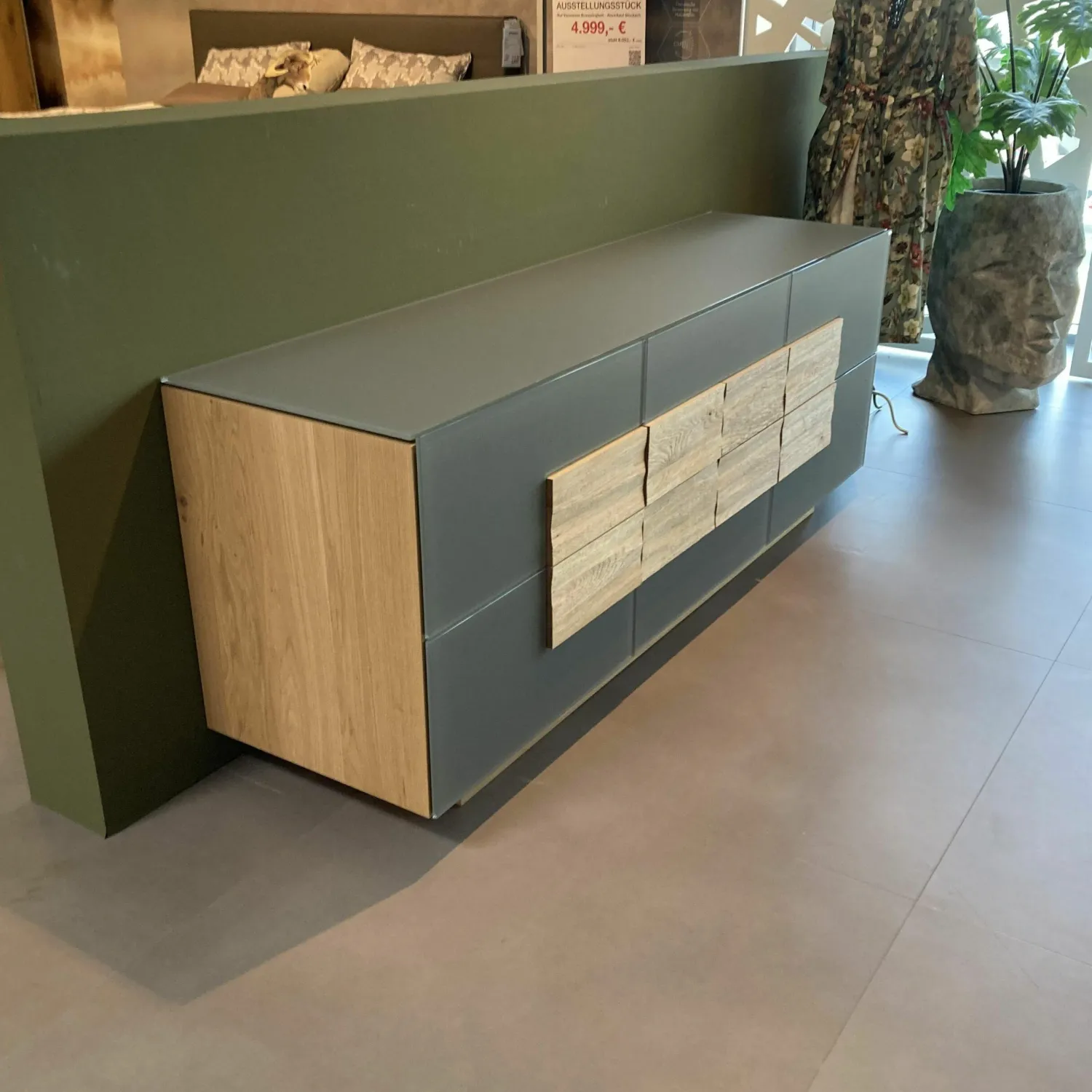 Voglauer Kommoden & Sideboards|Sideboard V-Montanara Wildeiche Geölt Front Glas Grau