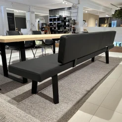 Janua Bänke|Sitzbank BB 32 Connect Leder Orient Ebony Schwarz Gestell Tiefschwarz Pulverbeschichtet Matt Füße Eiche Schwarz