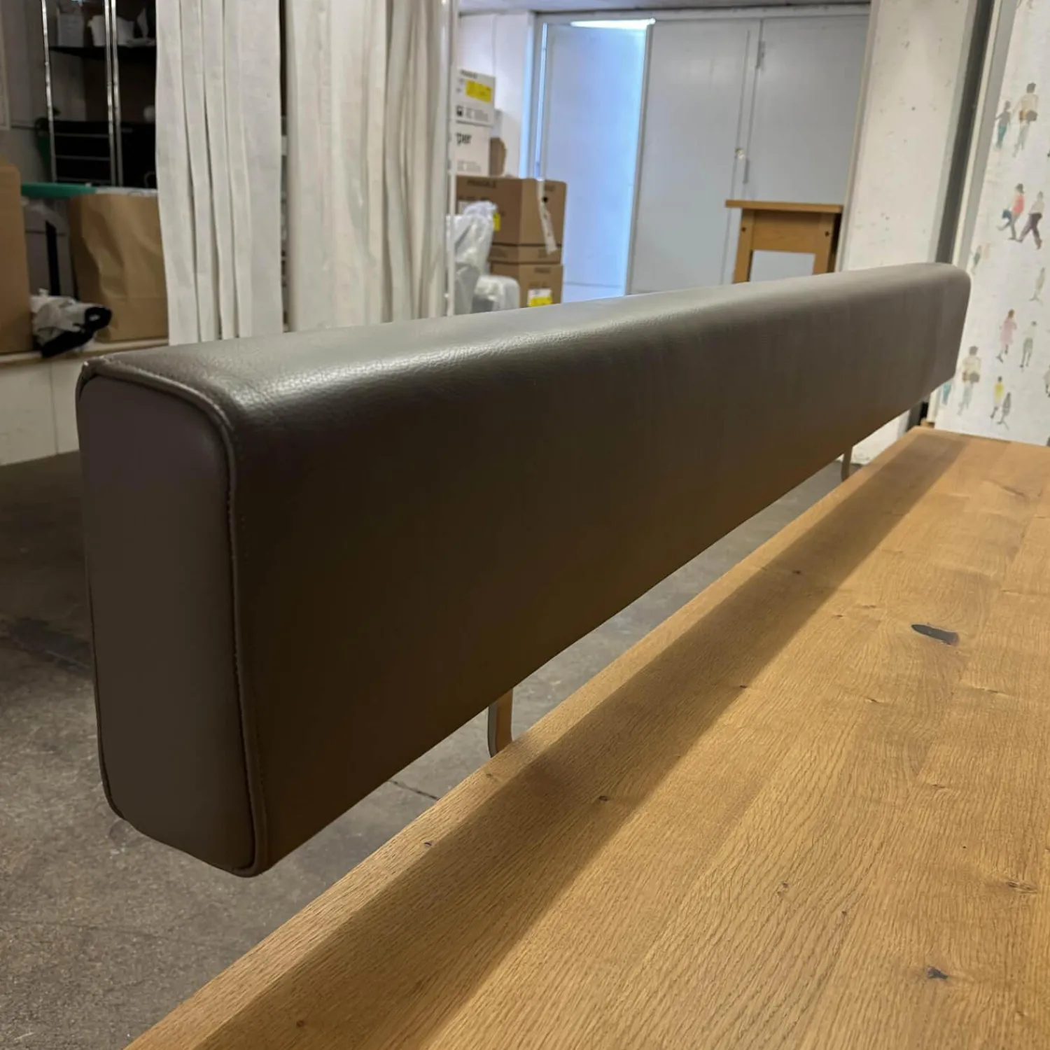 Janua Bänke|Sitzbank SC02 Europäische Eiche Natur Geölt Rückenteil Bezug Leder Elefant Anthrazit