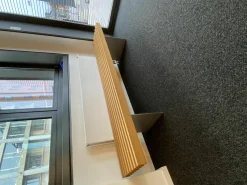 Zoom by Mobimex Bänke|Sitzbank Tix mit Massivholzleisten Eiche Natur Geölt Gestell Aluminium Gebürstet