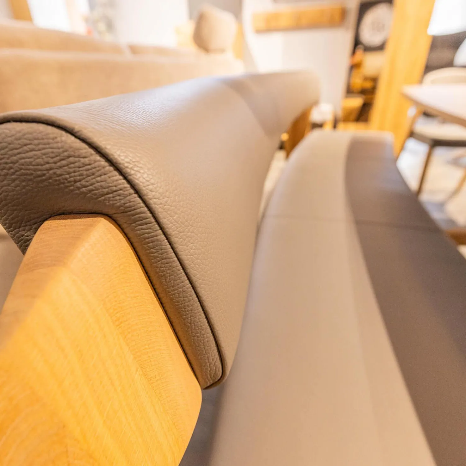 Voglauer Bänke|Sitzbank V Alpin Bezug Leder Montan Lp Cenere Grau Gestell Eiche Altholz Naturöl