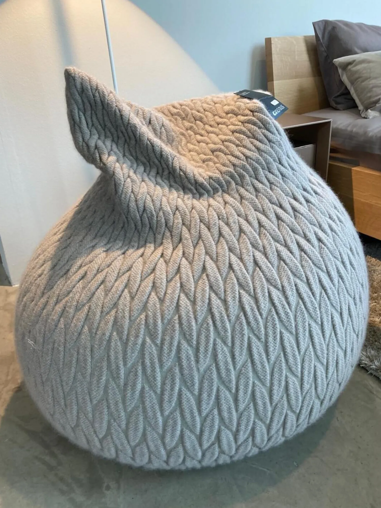 Casalis Hocker & Sitzsäcke|Sitzsack Slumber Large Mohairwolle Greige Grau Beige