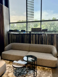 Rubelli Casa 2-Sitzer-Sofas|Sofa 260 Lago Stoff Grau Rücken Leder Schwarz Füße Schwarz