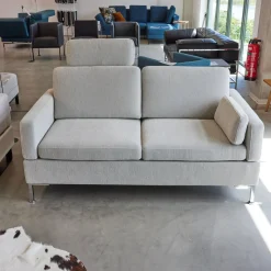 Brühl 2-Sitzer-Sofas|Sofa Alba M Stoff 3637 Beige Grau Fuß Chrom Glänzend Mit Integrierten Kopfstützen