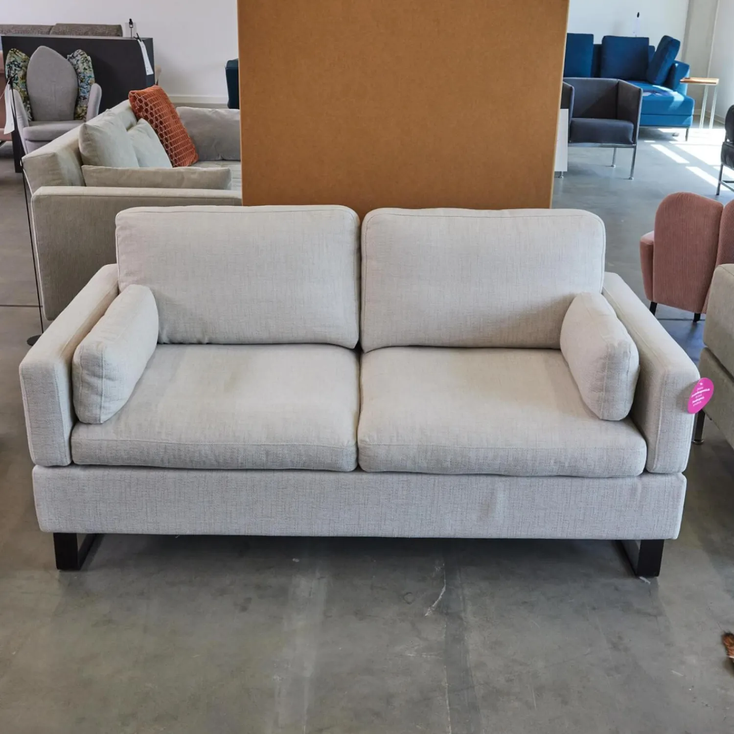 Brühl 2-Sitzer-Sofas|Sofa Alba M Stoff 4430 Beige Grau Fuß Schwarz Mit Integrierten Kopfstützen