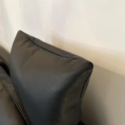 FSM 2-Sitzer-Sofas|Sofa Clarus Leder Schwarz Füße Schwarz Inklusive Fußstützen Und Kopfstützen