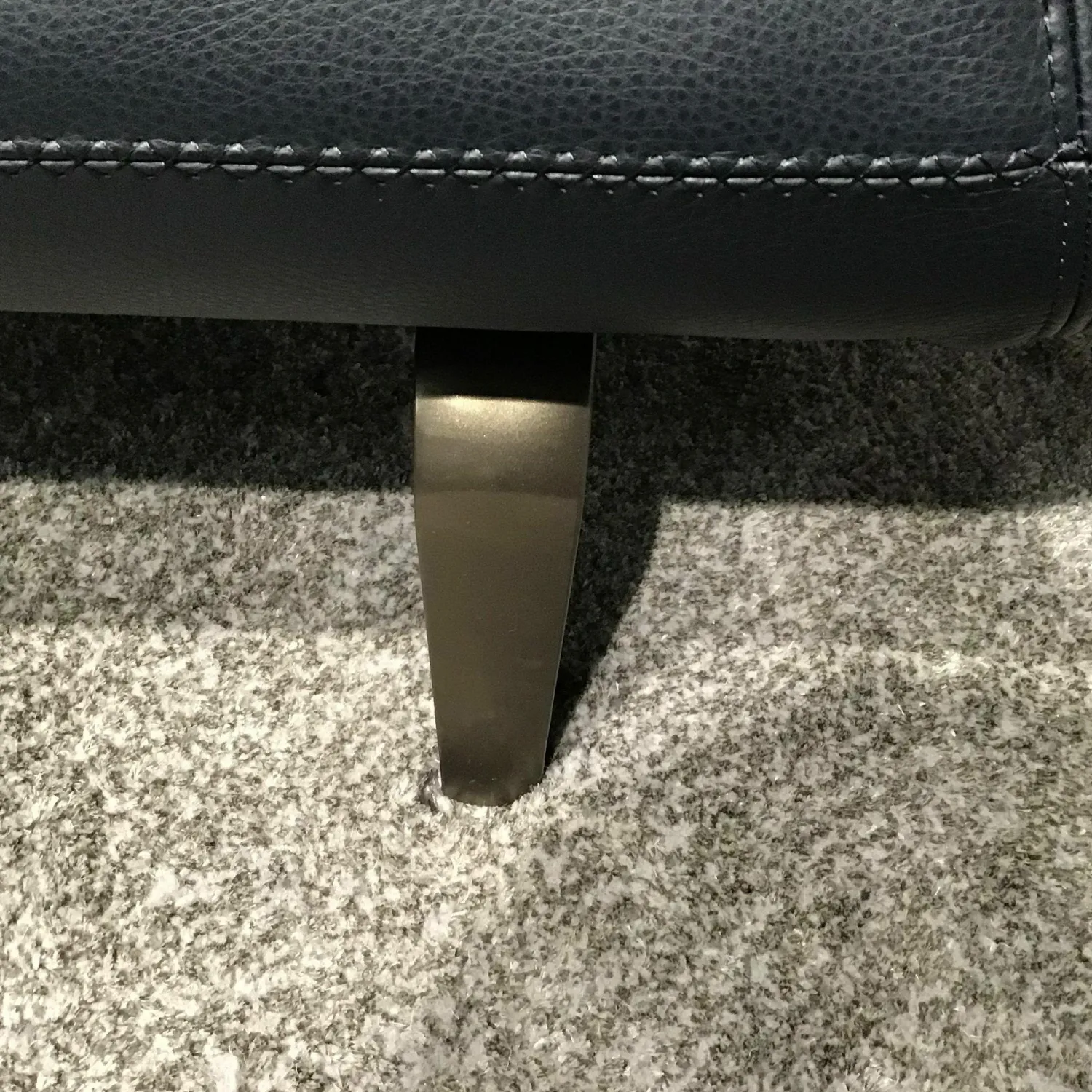 Leolux 3-Sitzer-Sofas|Sofa Devon 3-Sitzer Leder 14410 Raffino 130 Dragonfly Schwarz