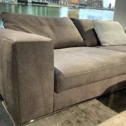 Cierre 3-Sitzer-Sofas|2-Sitzer-Sofas|Sofa Dolcevita Leder 4 Piumone Vintage Grigio Graubeige Gestell Metall Verchromt Schwarz