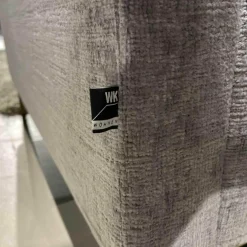 WK Wohnen 2-Sitzer-Sofas|Sofa Doppelsitzer Seat Indigo Stoff 23092 Mit 2 Zierkissen