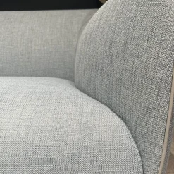 Giorgetti 2-Sitzer-Sofas|Sofa Drive Stoff D Cielo 6356 Blau mit 2 Kissen