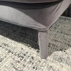 Maxalto 2-Sitzer-Sofas|Sofa Febo 2833TS Stoff 2053251 Sirio Grau Füße Mit Stoff Bezogen Inklusive Rückenkissen