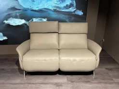 himolla 2-Sitzer-Sofas|Sofa Hans Leder 35 Mariposa Opal Beige Metallfuß Edelstahloptik 62 Silber