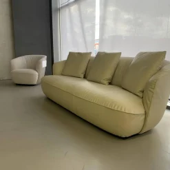 Walter Knoll 2-Sitzer-Sofas|Sofa Ishino Elen Leder 1391 Linen Grün Sockel Schwarz Lackiert