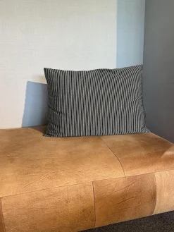 Bullfrog 2-Sitzer-Sofas|Sofa Iwan Leder Crazy Nubuk Tobacco 2510 26 Braun Füße Kunststoff Gleiter Inklusive Cushion Iwan Ohne Mehrfarbiges Kissen