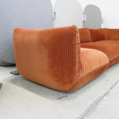 COR 3-Sitzer-Sofas|Sofa Jalis 21 Stoff 9072 Kürbis Orange Rot Nahtband 5091 Mittelgrau