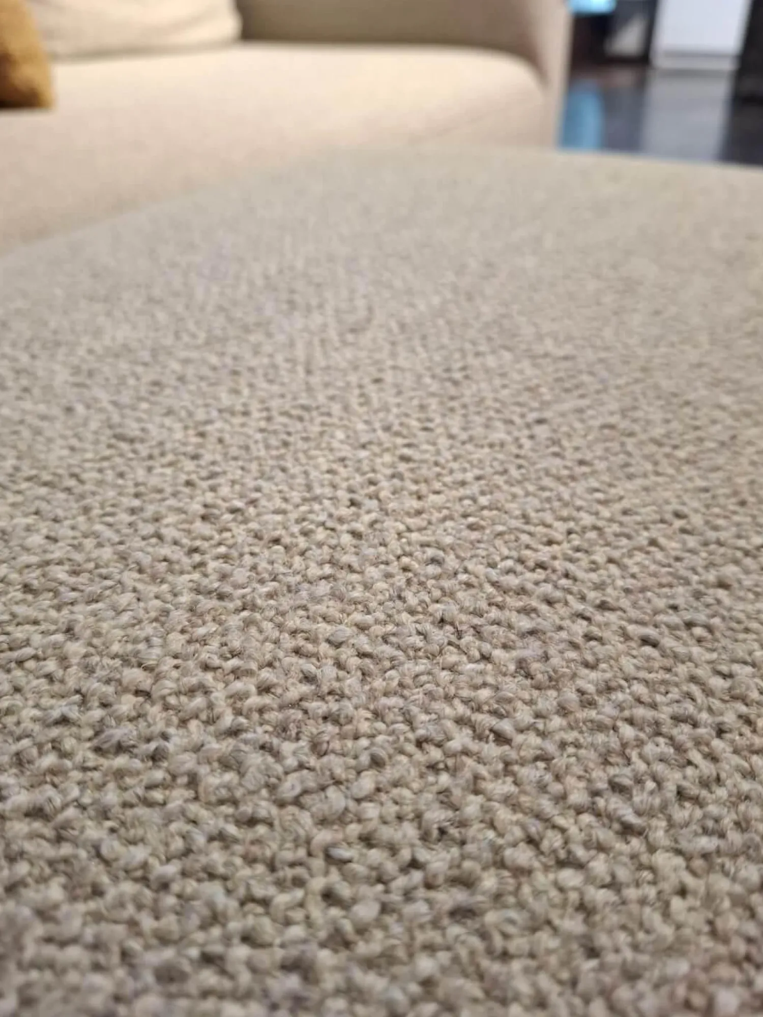 freistil Rolf Benz 2-Sitzer-Sofas|Sofa K SOB 160 202 Stoff 7463 Kieselgrau Grau Stahlkufe Tiefschwarz Mit Hocker Und Kissen