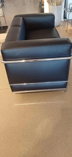 Cassina 2-Sitzer-Sofas|Sofa LC2 2C Leder X Scozia Gruppe 13X606 Grafite Schwarz Gestell Verchromt