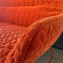 Freifrau Bänke|Sofa Leya Lounch Couch Stoff Velours Tresse Sunset 17229 6 Rot Orange Gestell RAL 3000 Feuerrot Rot