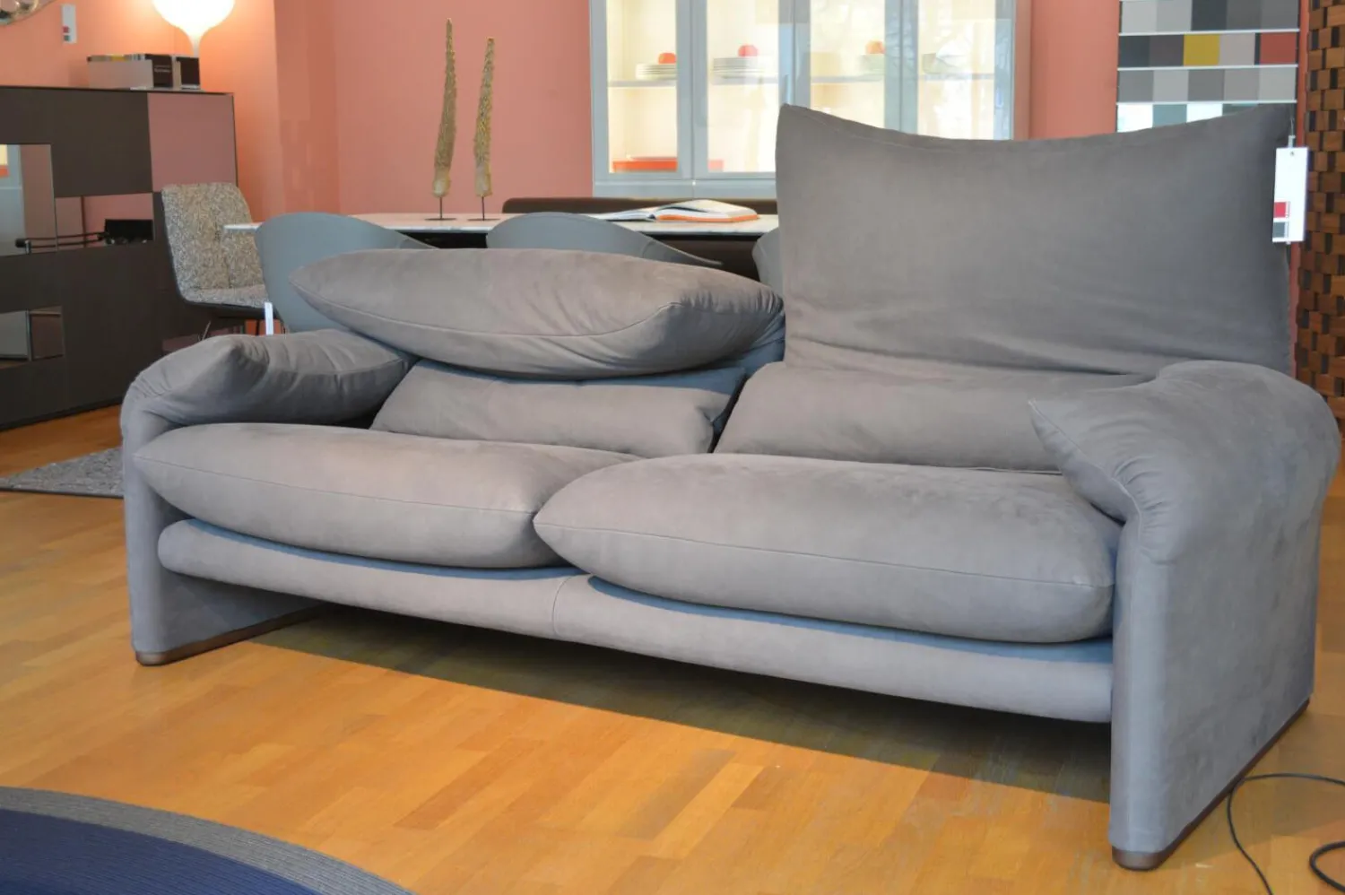 Cassina 3-Sitzer-Sofas|2-Sitzer-Sofas|Sofa Maralunga Maxi 675 Y2 Nubukleder 13Z506 Moka Grau Braun Erdfarbend