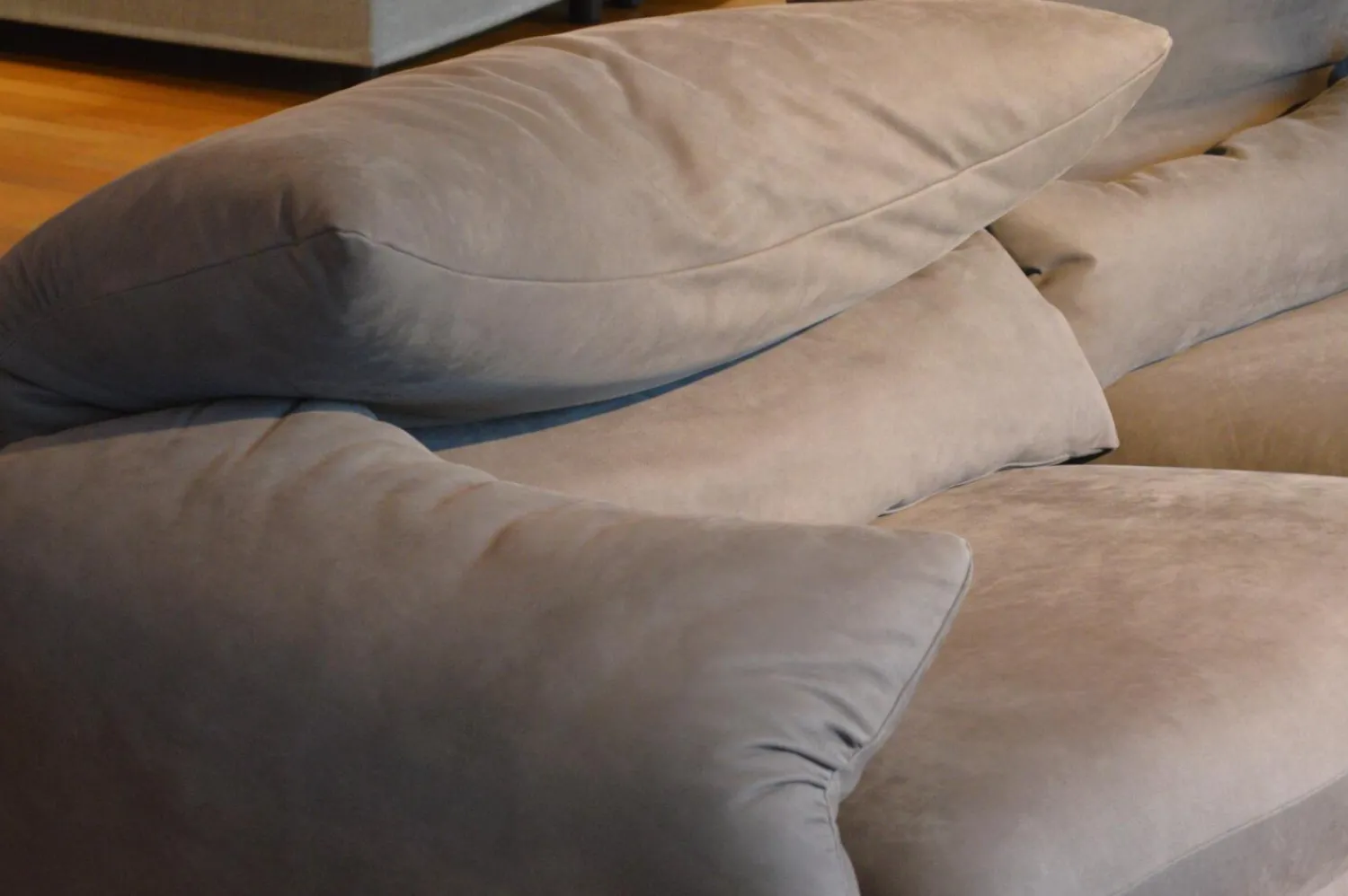 Cassina 3-Sitzer-Sofas|2-Sitzer-Sofas|Sofa Maralunga Maxi 675 Y2 Nubukleder 13Z506 Moka Grau Braun Erdfarbend