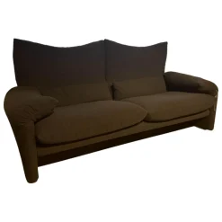Cassina 3-Sitzer-Sofas|2-Sitzer-Sofas|Sofa Maralunga Maxi Stoff Look Notte Blau Füße Noce Canaletto