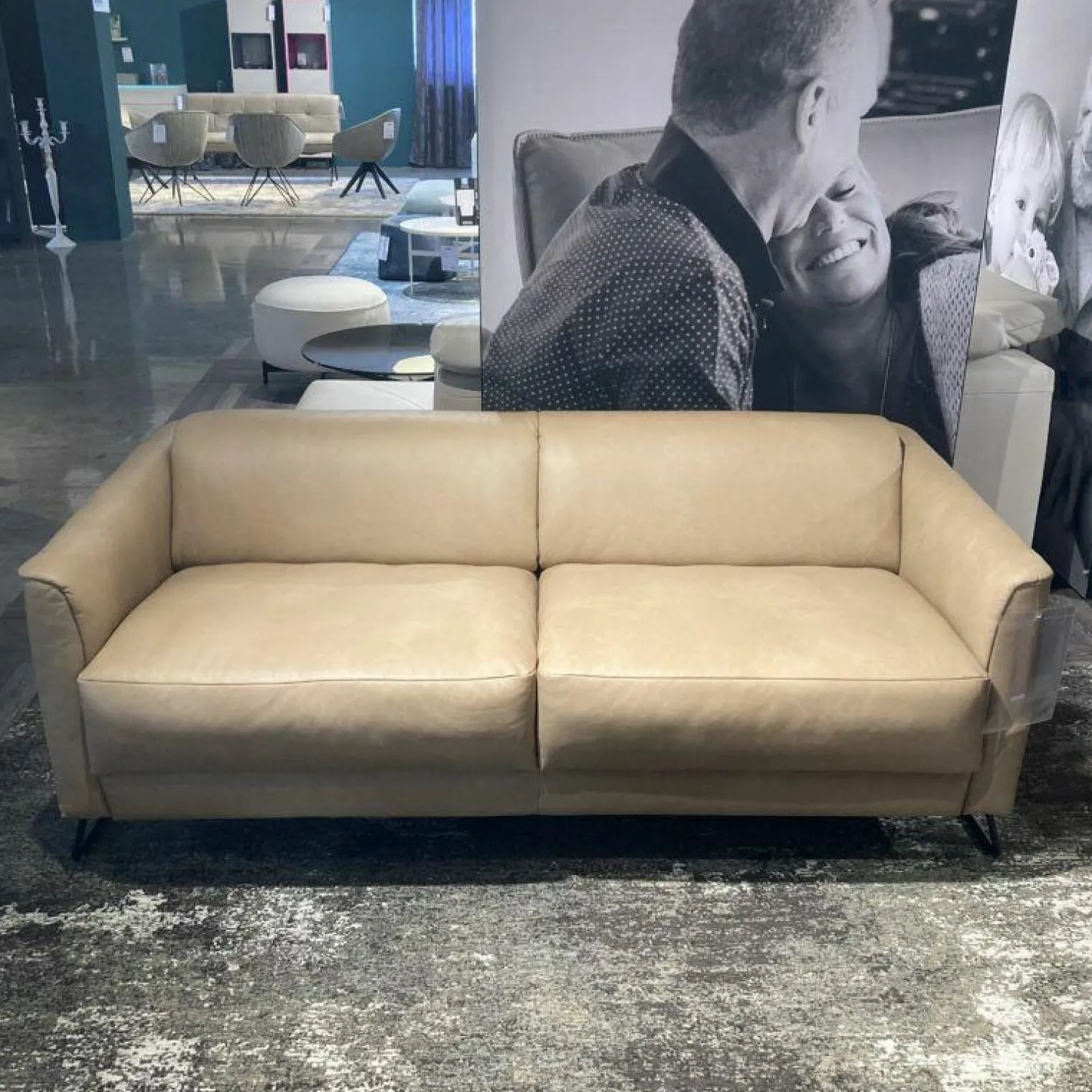 Rom 2-Sitzer-Sofas|Sofa Matheo CC180 Leder Kenia Camel Beige Gestell Mattschwarz