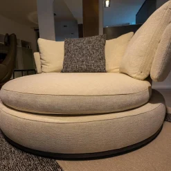 B&B Italia 2-Sitzer-Sofas|Sofa Maxalto Amoenus Stoft Stoff Lou Bastfarben 2613102 Beige Sockel Graphit mit Teppich