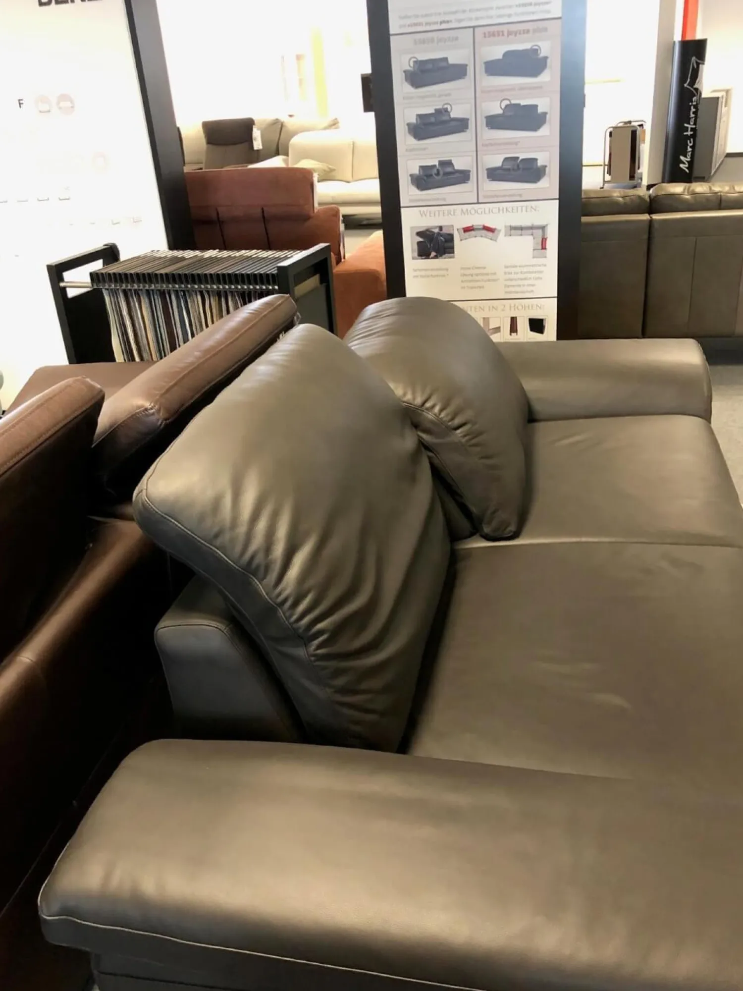 W. Schillig 2-Sitzer-Sofas|Sofa Modell 15651 Leder Z 7155 Zartbitter Braun Füße Chrom