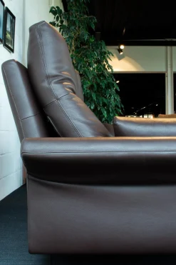 Durlet 2-Sitzer-Sofas|Sofa Nido Bezug Leder Sierra Braun Mit 2 Verstellbaren Rückenkissen Inkusive 2 Armkissen