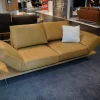 Koinor 2-Sitzer-Sofas|Sofa Phoenix Leder C-Revolution Mustard Plateau Wildeiche mit Drehstop