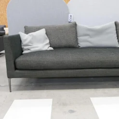 COR 3-Sitzer-Sofas|Sofa Pilotis Stoff 8161 Schwarz Braun Füße Schwarz Chrom Inklusive Rückenkissen