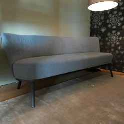 Bielefelder Werkstätten Bänke|Sofa Polo Cocktail 107-3002 Stoff Caliente 04242 Farbe 700 Grau Gestell Eiche Schwarz